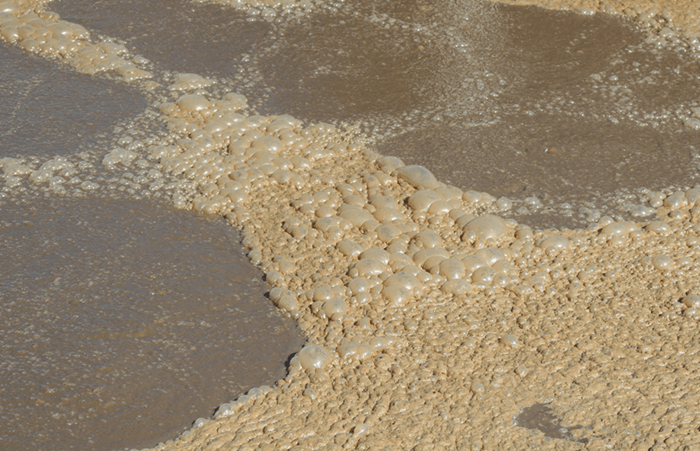 （圖：反滲透水處理泡沫池）